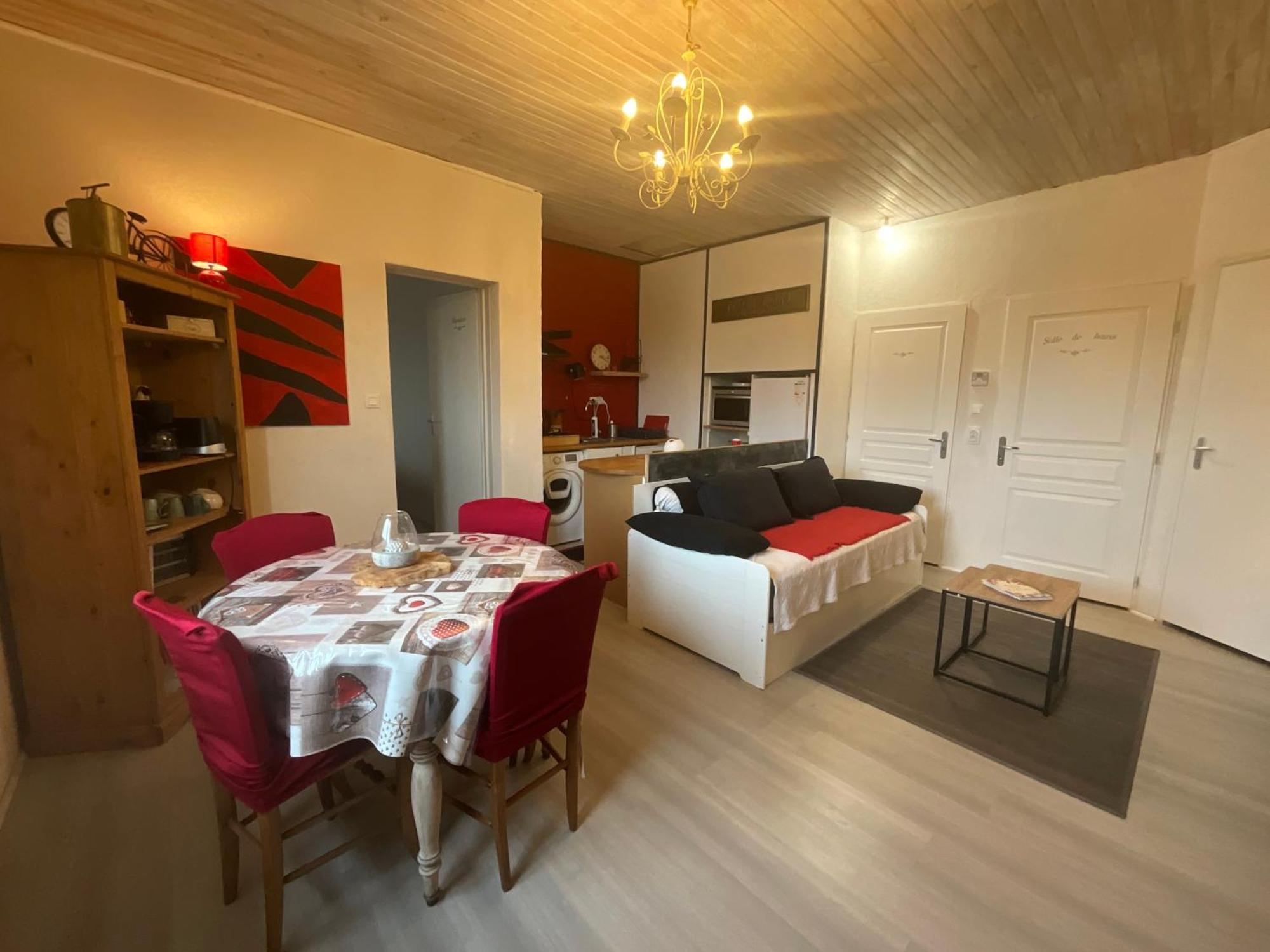 Saint-Sever Ravissant T2, Cl 3 Etoiles, 3 Pers Et 1 Enf , 3 Lits, Parking Et Patioアパートメント エクステリア 写真